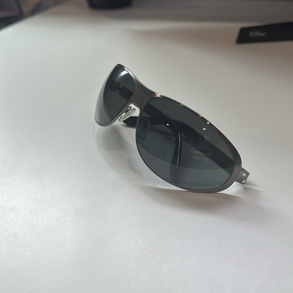 Prada sport wrap - Picture 2 of 5